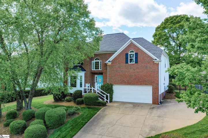 100 Pinehurst Green Way sold home in Pinehurst At Pebble Creek, Greenville, SC
