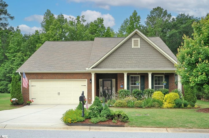 28 Trailwood Drive sold home in Timberland Trail, Fountain Inn, SC