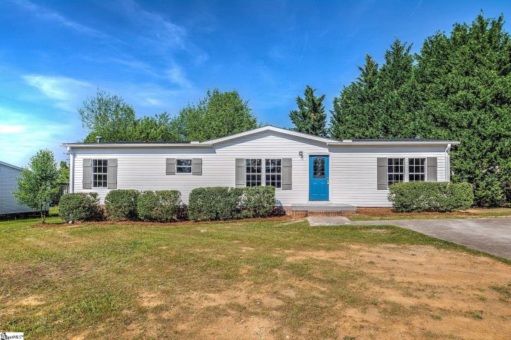 202 Walnut Crest Court sold home in Walnut Crest, Fountain Inn, SC