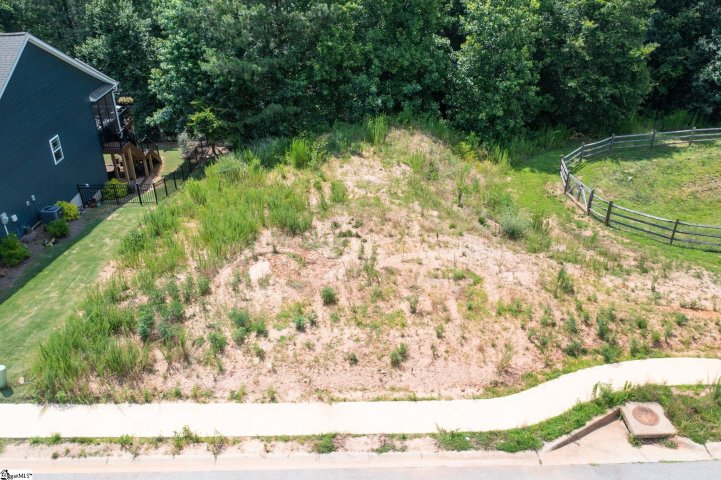 329 Brenleigh Court sold home in Park Ridge, Simpsonville, SC