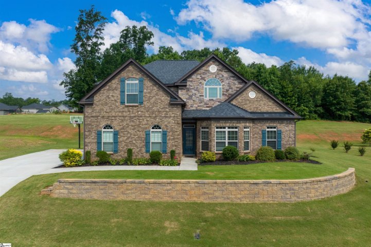114 James Lake Way sold home in James Lake, Easley, SC