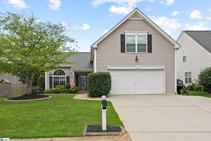 213 Clay Thorn Court sold home in Heather Hills, Greer, SC