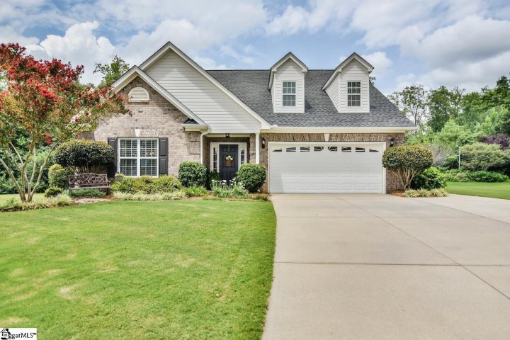 121 Baldwin Creek Way sold home in Baldwin Commons, Simpsonville, SC