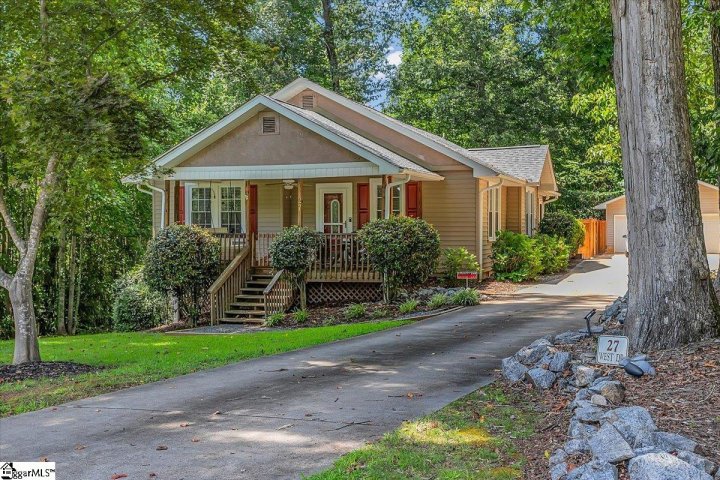 27 West Drive sold home in Coleman Heights, Travelers Rest, SC