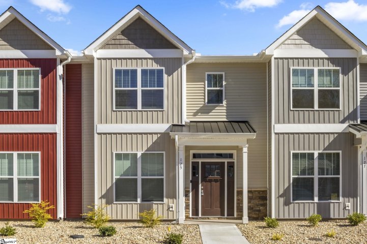 125 Creekland Way sold home in Creekland, Taylors, SC