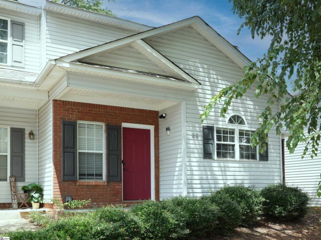 49 Huntress Drive sold home in Foxfield Common, Greer, SC