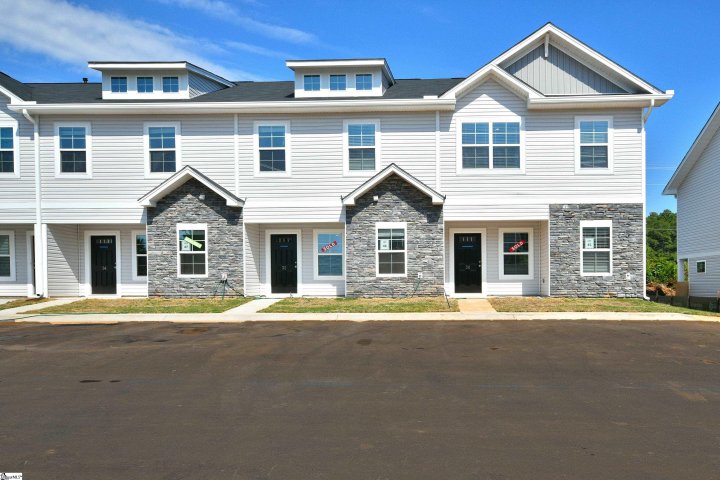 34 English Court Lot 47 sold home in Colony Park, Simpsonville, SC