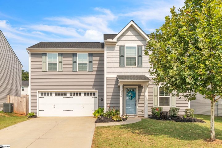 201 Dunbartin Drive sold home in Castlebrook, Greenville, SC