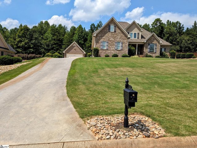 114 Lantern Ridge Drive sold home in Lantern Ridge, Easley, SC