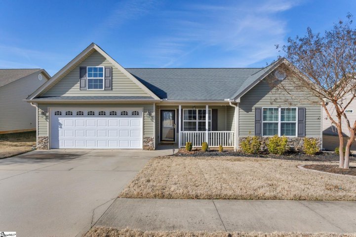 833 Dove Creek Court sold home in Wynbrook, Boiling Springs, SC