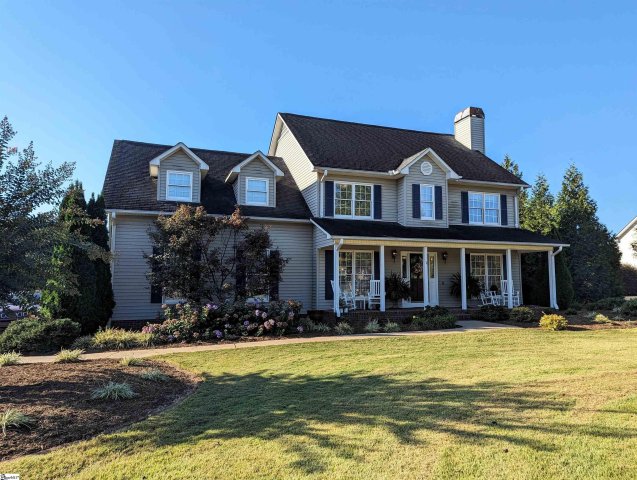 229 Mountain Range Road sold home in Farm Lake, Boiling Springs, SC
