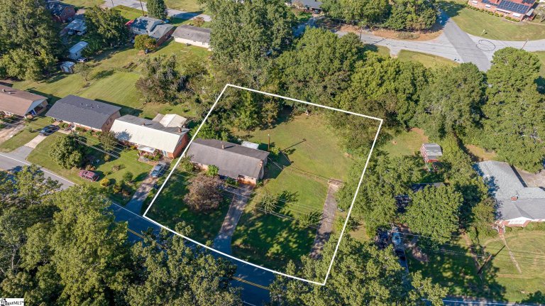1017 Jacobs Road sold home in Pine Hill Village, Greenville, SC