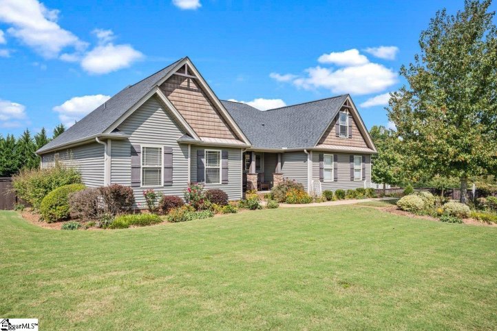 301 Tineke Way sold home in The Gardens At Rose Reserve, Travelers Rest, SC