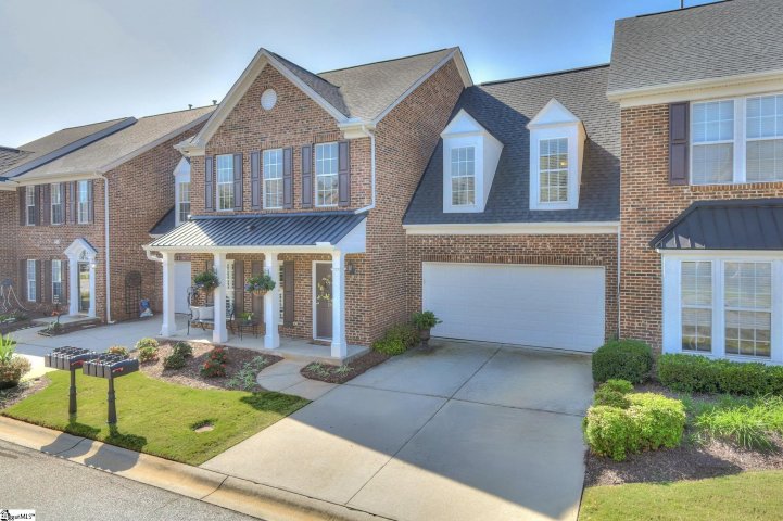 24 Everleigh Court sold home in Townes At Highgrove, Simpsonville, SC