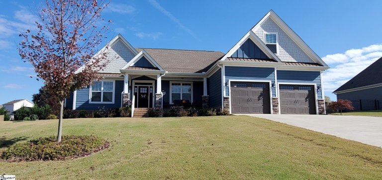 100 Ridgefield Lane sold home in Autumn Ridge, Greer, SC