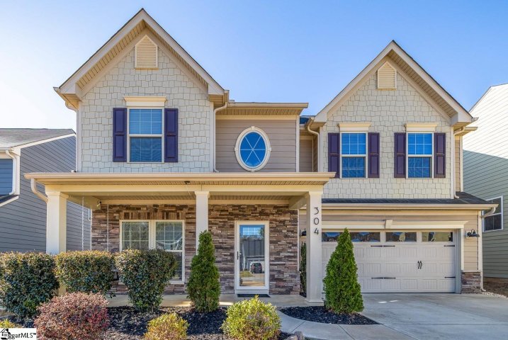 304 Waters Run Lane sold home in Waters Run, Simpsonville, SC