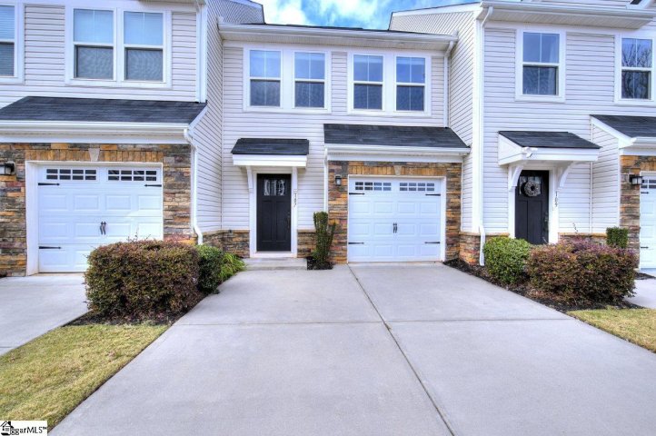 107 Roseridge Drive sold home in Brookwood Commons, Simpsonville, SC