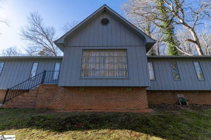 300 Alta Vista Circle sold home in Coleman Heights, Travelers Rest, SC
