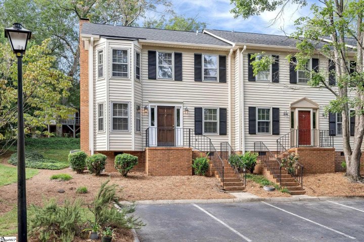 900 North Main Street Unit 15 sold home in Northgate Trace, Greenville, SC
