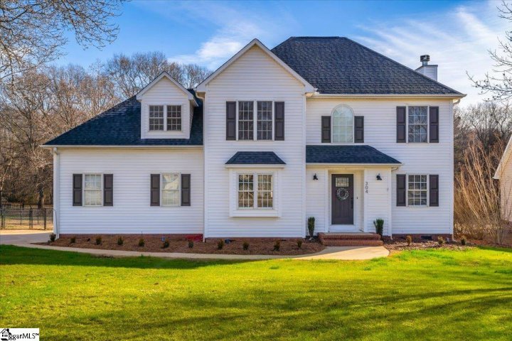 304 Huddersfield Drive sold home in The Summit, Piedmont, SC