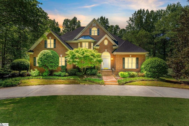 27 Weatherby Drive sold home in Chaunessy, Greenville, SC