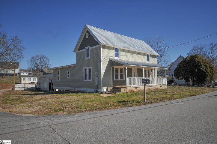 32 Lyman Street sold home in Pelzer Mill, Pelzer, SC