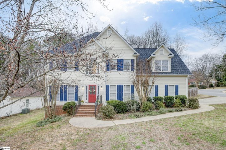 100 Planterswood Court sold home in Melrose, Greenville, SC