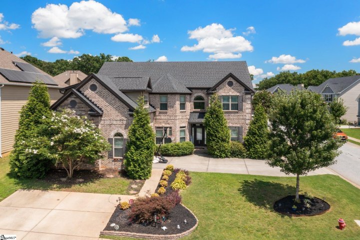 202 Ermon Court sold home in The Estates At Dillard Creek, Greer, SC