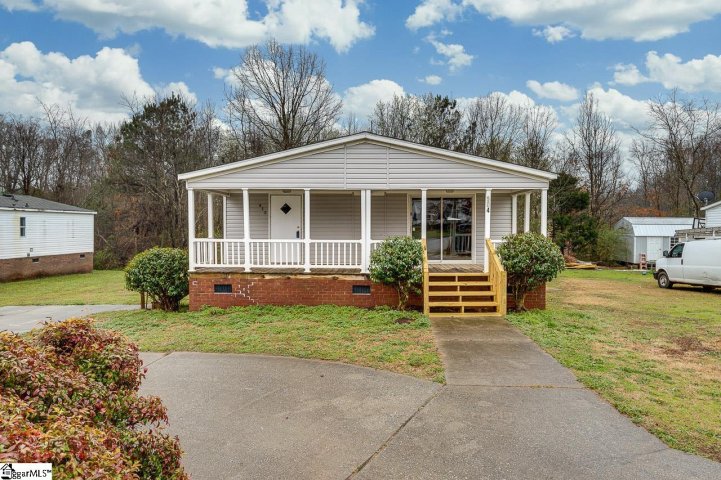 504 Golden Pine Court sold home in Pine Shadows, Piedmont, SC