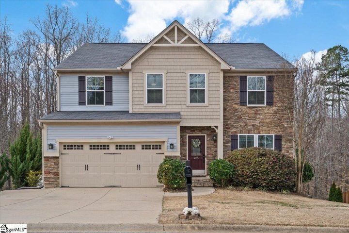225 Meadow Rose Drive sold home in Woodland Creek, Travelers Rest, SC
