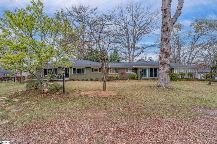 201 Oakfield Avenue sold home in A G Wyatt Estate, Easley, SC