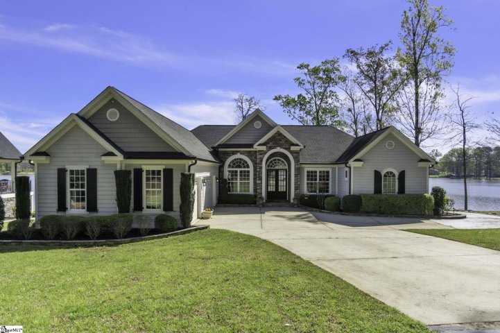 2072 Summerset Bay Drive sold home in Waters Edge, Cross Hill, SC