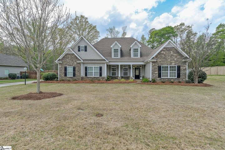 18 Laurelhart Lane sold home in Harts Cove, Simpsonville, SC