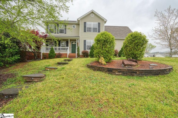 100 Twinflower Drive sold home in Wildflower Meadows, Taylors, SC
