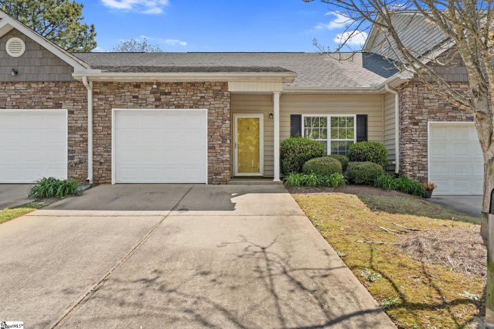 8 Walking Court sold home in Parkside Villas, Greenville, SC