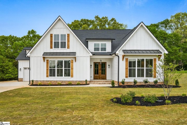 108 Sentinel Ridge sold home in Hammond Hall, Belton, SC