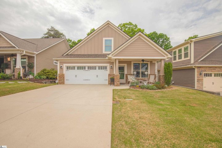 237 Henrydale Drive sold home in Benton Park, Easley, SC