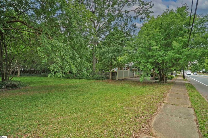 42A E Faris Road pending home in Augusta Road, Greenville, SC