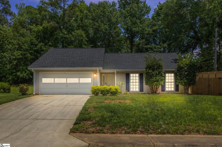 111 Boxelder Lane sold home in Neely Forest, Simpsonville, SC