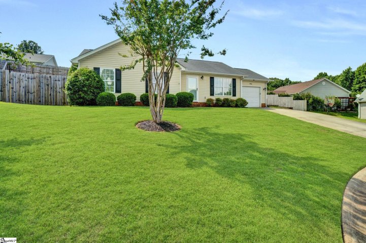 504 Appling Court sold home in Juniper Ridge, Greer, SC