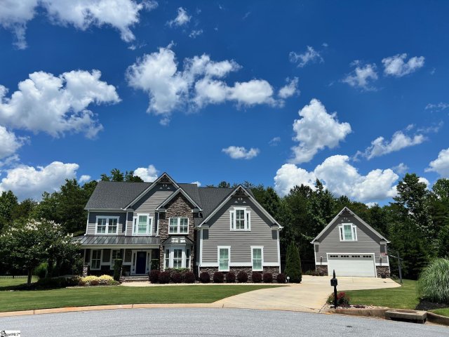 30 Knotty Pine Court sold home in Ridge Water, Fountain Inn, SC