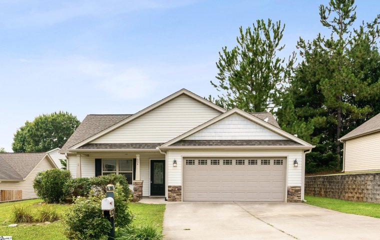 604 Nature Walk Way sold home in Woods Creek Crossing, Inman, SC
