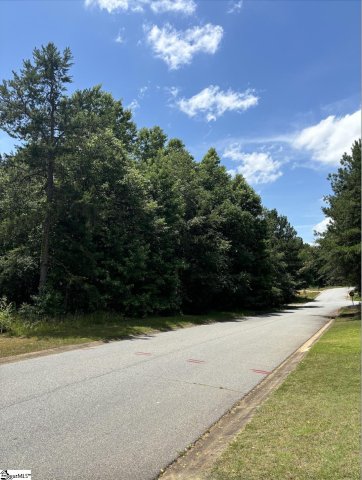 202 Butternut Road sold home in Meadowind Farms, Spartanburg, SC