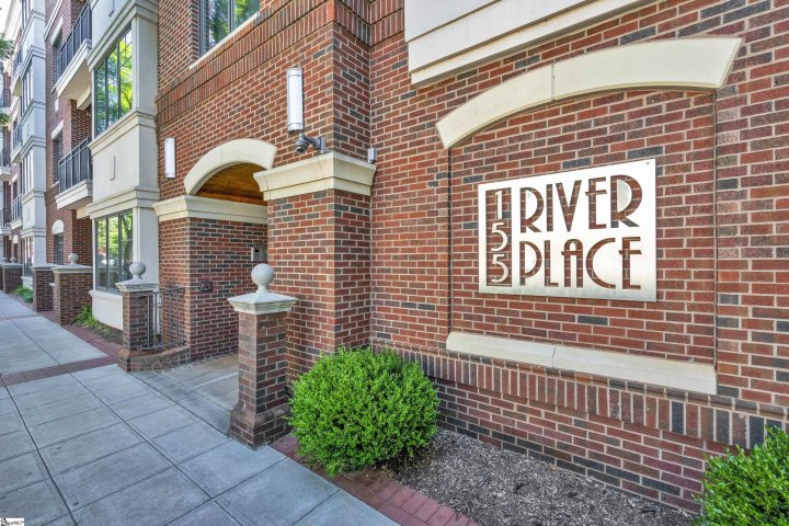 155 Riverplace Unit 408 sold home in 155 Riverplace, Greenville, SC