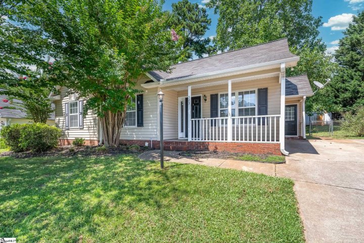 523 Indigo Springs Run sold home in Poplar Creek Farms, Spartanburg, SC