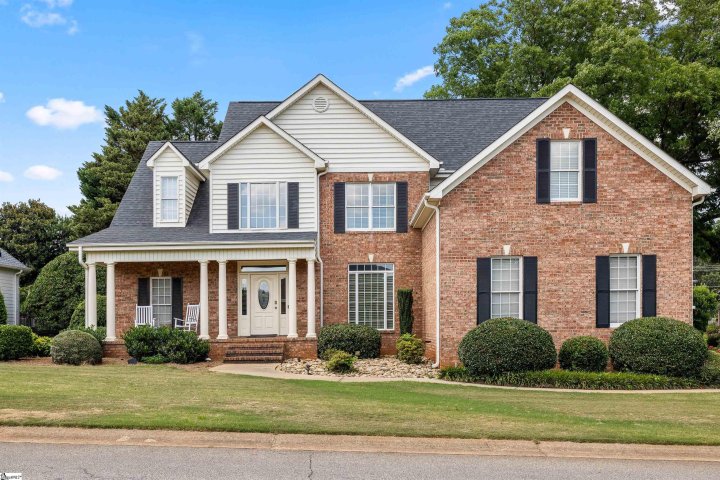 200 Ladykirk Lane sold home in Carisbrooke, Greer, SC