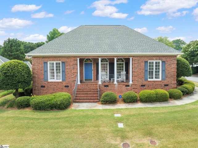 3 Glens Crossing Court sold home in Grove Park, Greer, SC