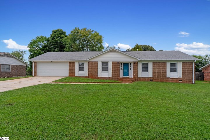 208 Whitestone Avenue sold home in Adams Mill Estates, Mauldin, SC