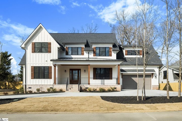1 Mapleton Drive sold home in Pine Forest, Greenville, SC