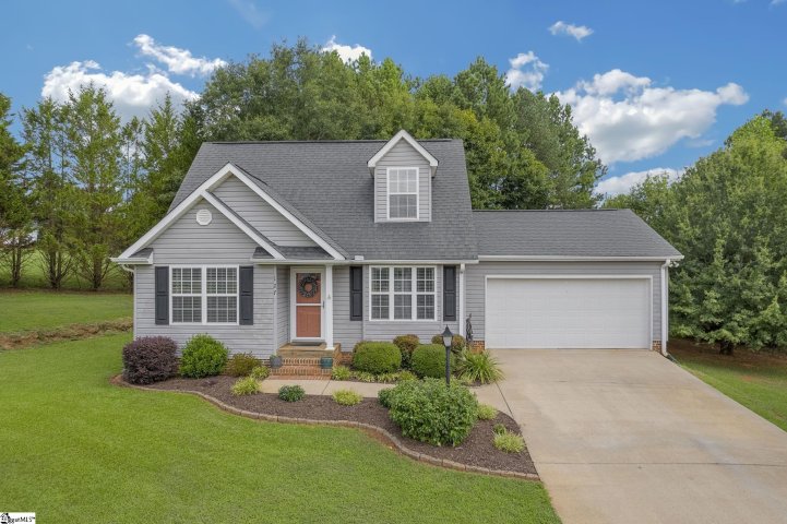 127 Dace Drive sold home in Shady Grove, Pickens, SC